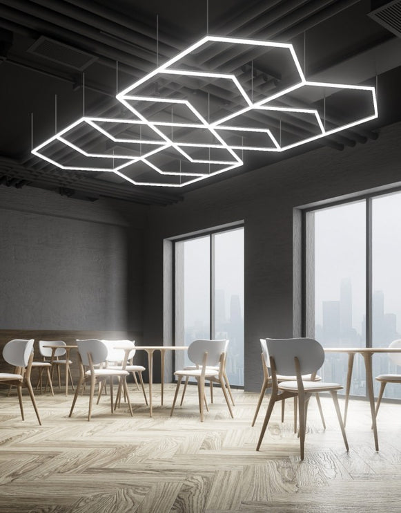 MINT LIGHTING | Polygonal Light V6.1 — ZT6116 | 15'10" × 9'2" | 362W | Geometric LED