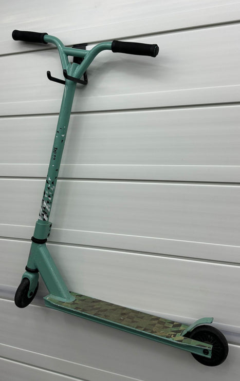 SmartSlat | 4" Grip Hook